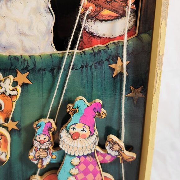 World Bazaar Musical Wooden Book Box Here Comes Santa Claus w/ Puppets see Video - Picture 5 of 13